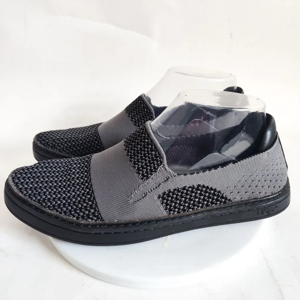 UGG comfortable classic